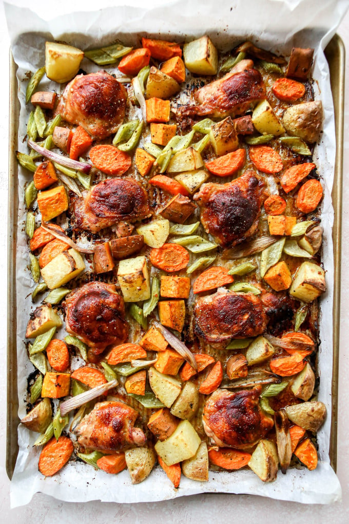 Crispy Roasted (Bone-In) Chicken Thighs With Veggies